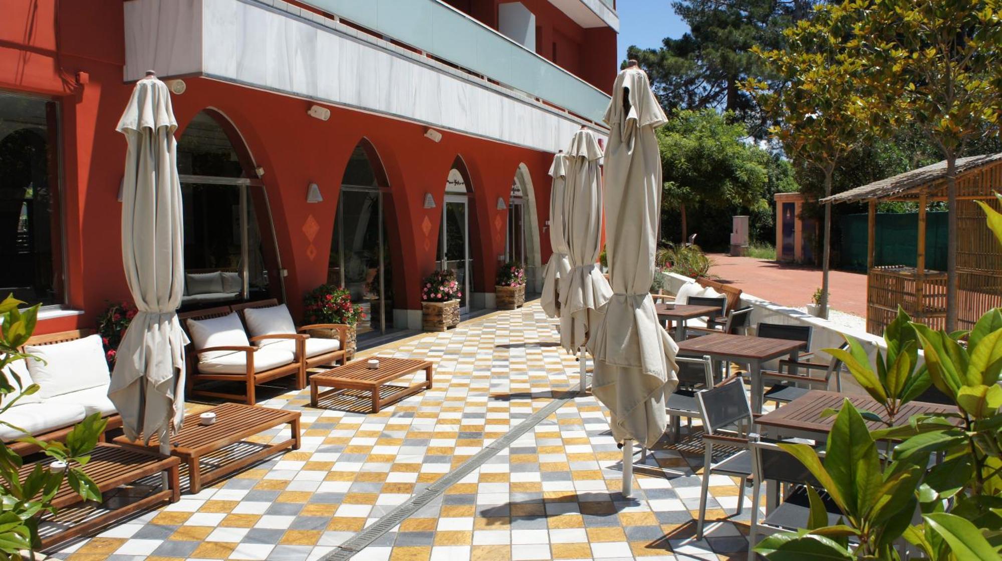 Hotel Spa Pinar Del Mar Castell-Castell-Platja d'Aro Buitenkant foto